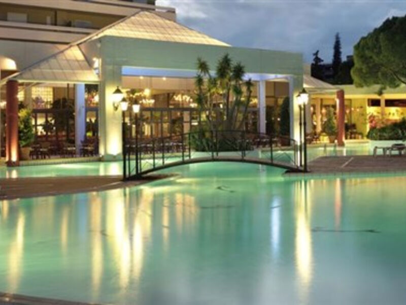 Dionysos Hotel