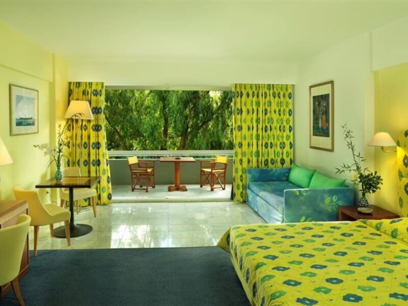 Dionysos Hotel