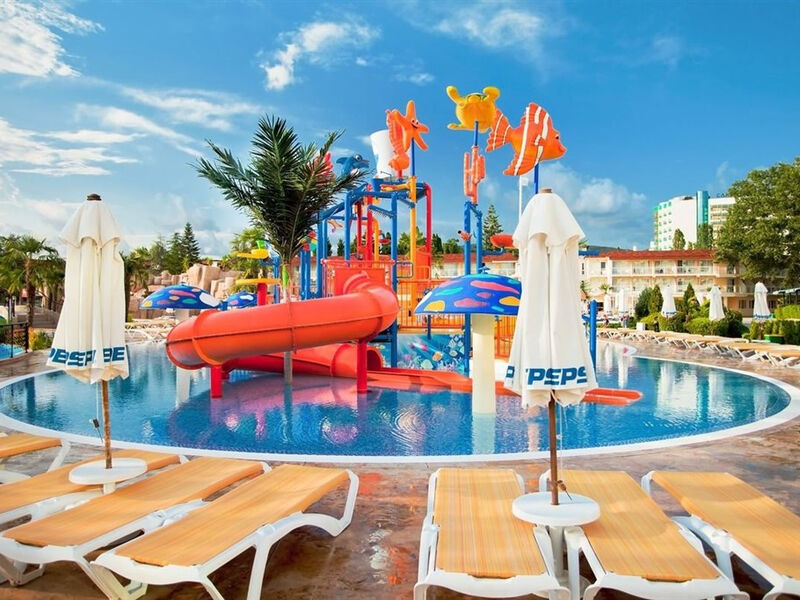Dit Evrika Beach