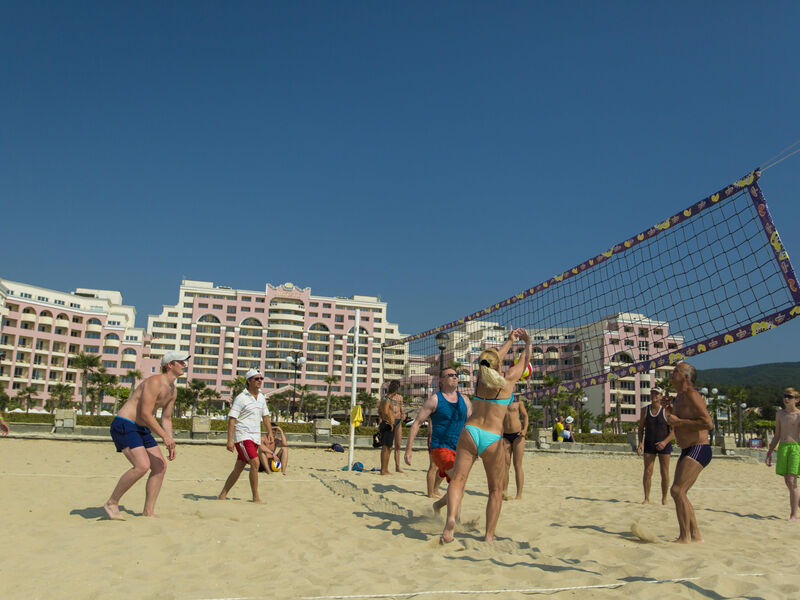 Dit Majestic Beach Resort