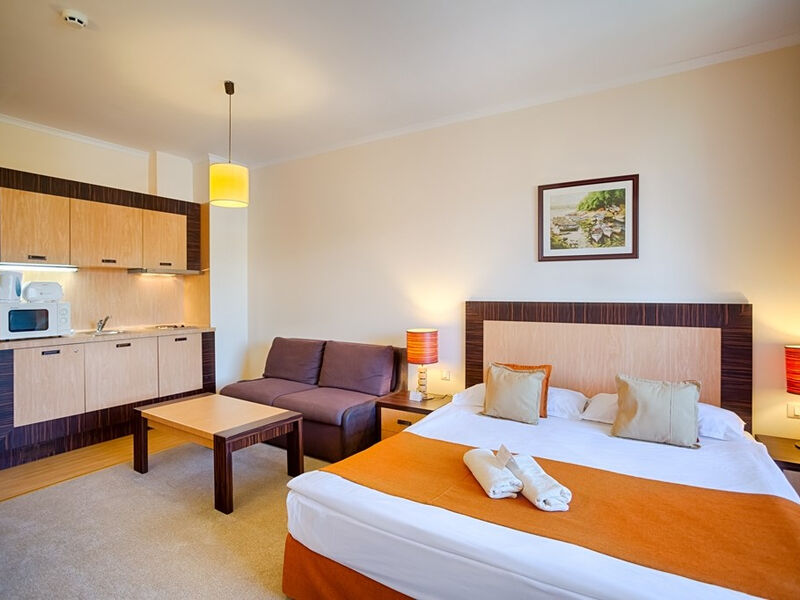 Dit Majestic Beach Resort