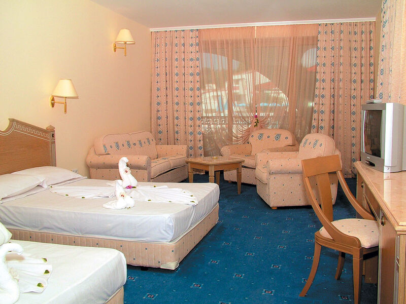 Marina Royal Palace