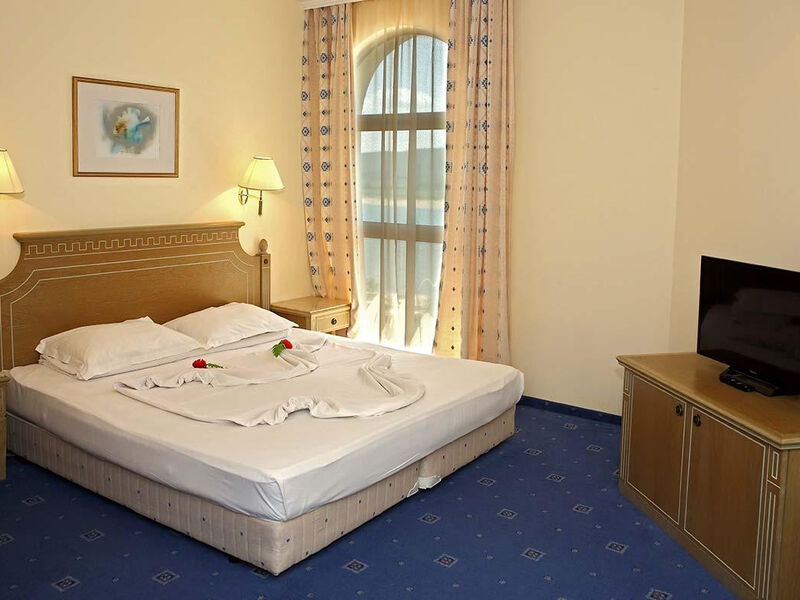 Marina Royal Palace