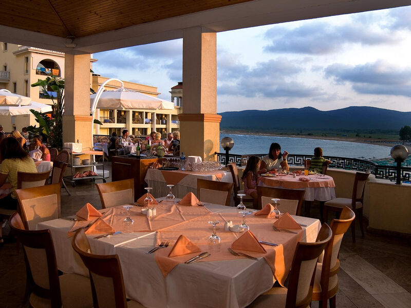 Marina Royal Palace
