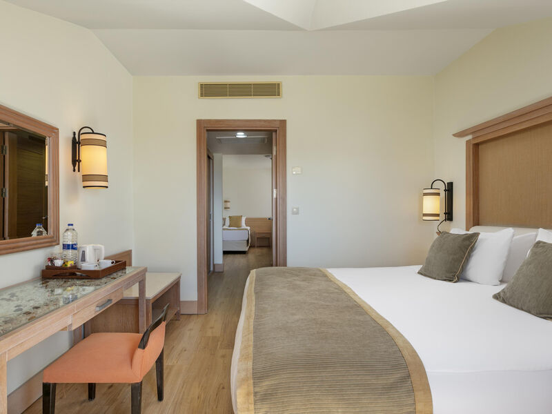 Dobedan Beach Resort Comfort Side (Ex. Alva Donna)