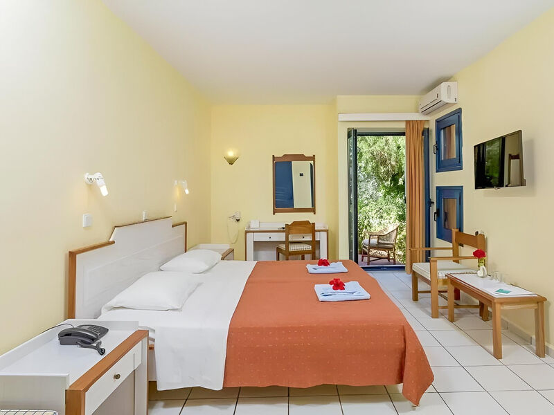 Dessole Dolphin Bay Resort