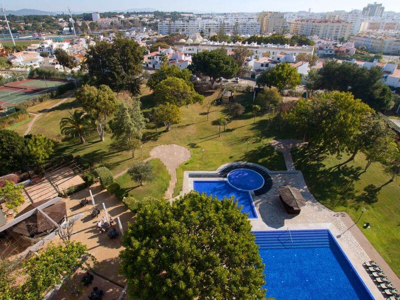 Dom Pedro Vilamoura