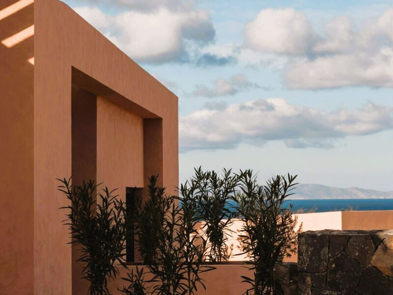 Domes Novos Santorini, Autograph Collection