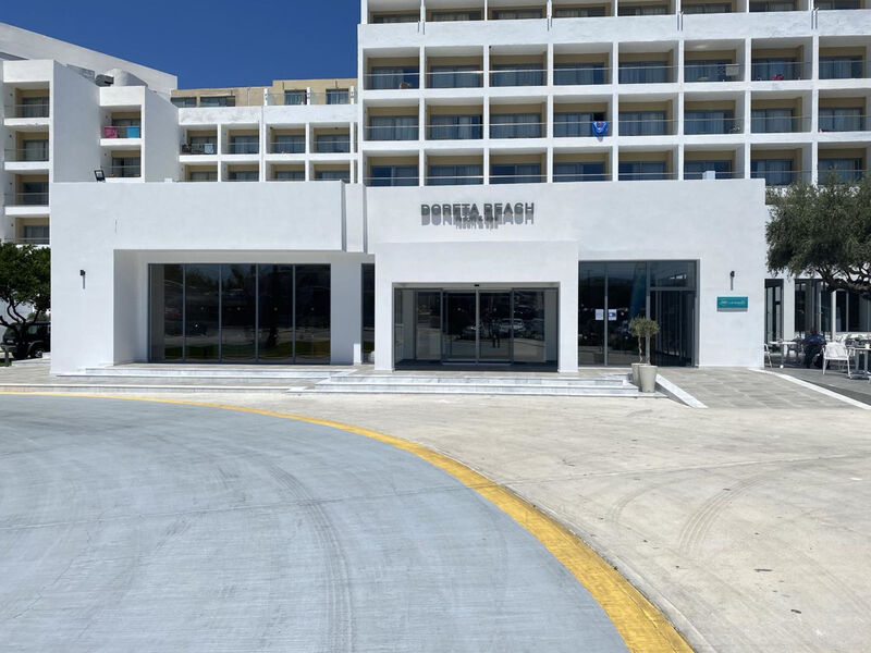 Doreta Beach Resort & Spa