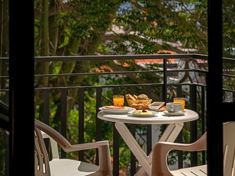 Aparthotel Dorisol Mimosa