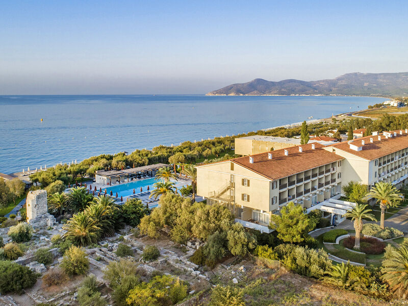 Doryssa Seaside Resort
