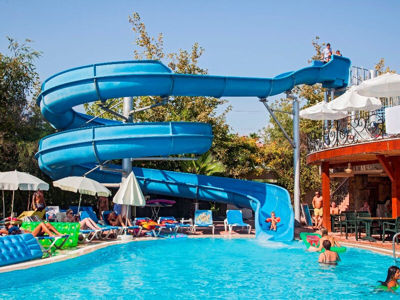 Dosi Hotel