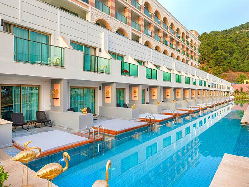 Dosinia Luxury Resort