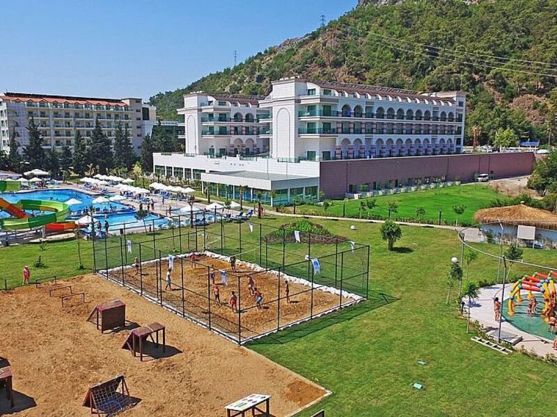 Dosinia Luxury Resort