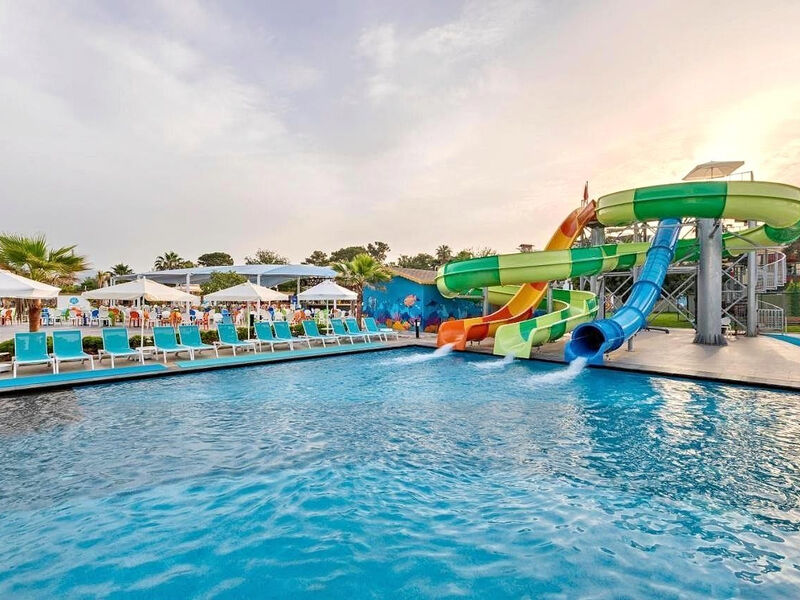 Dosinia Luxury Resort