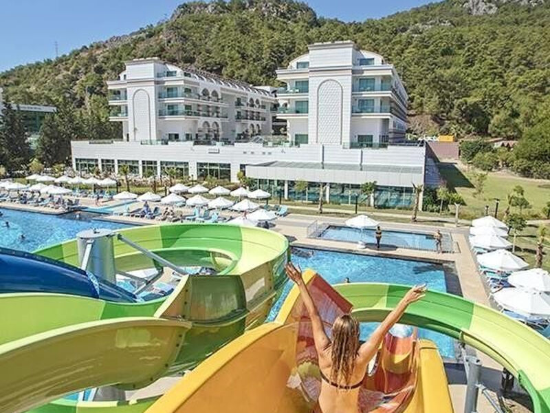 Dosinia Luxury Resort