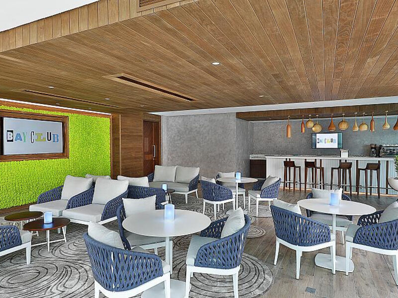 Double Tree by Hilton Dubai Business Bay