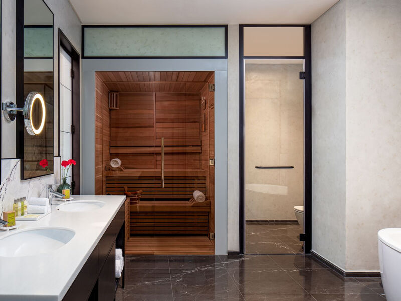 Doubletree By Hilton Dubai M Square Hotel & Residences