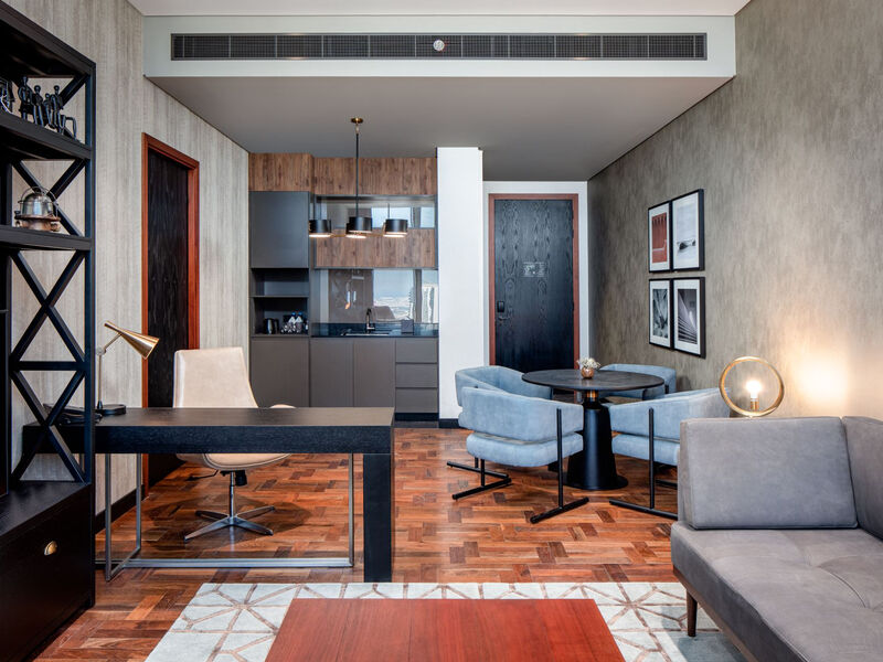 Doubletree By Hilton Dubai M Square Hotel & Residences