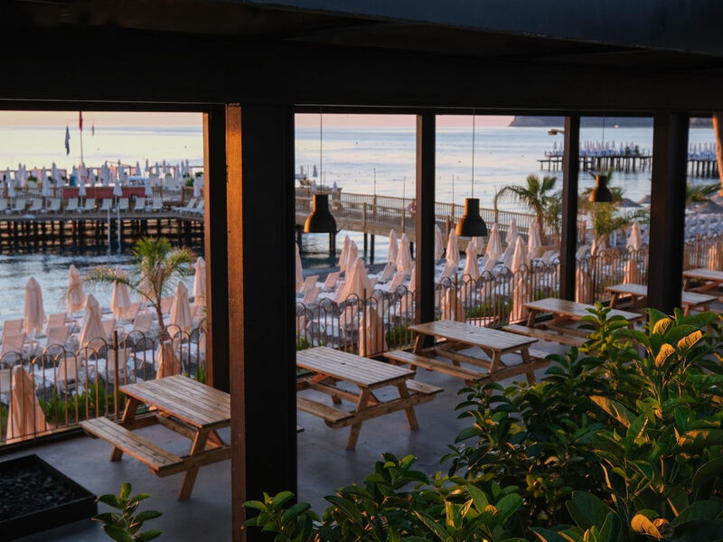 Doubletree By Hilton Kemer