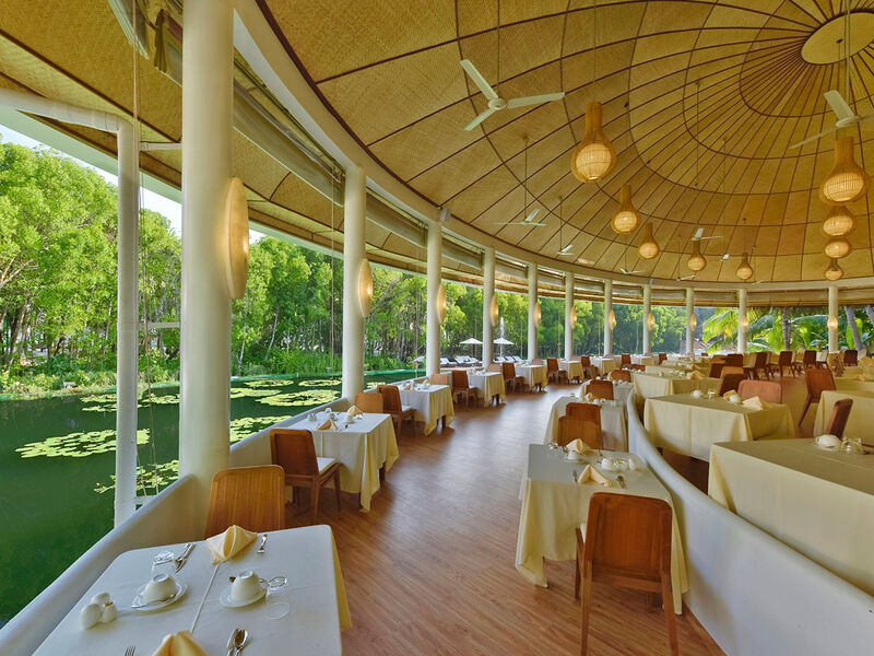 Dreamland The Unique Sea & Lake Resort