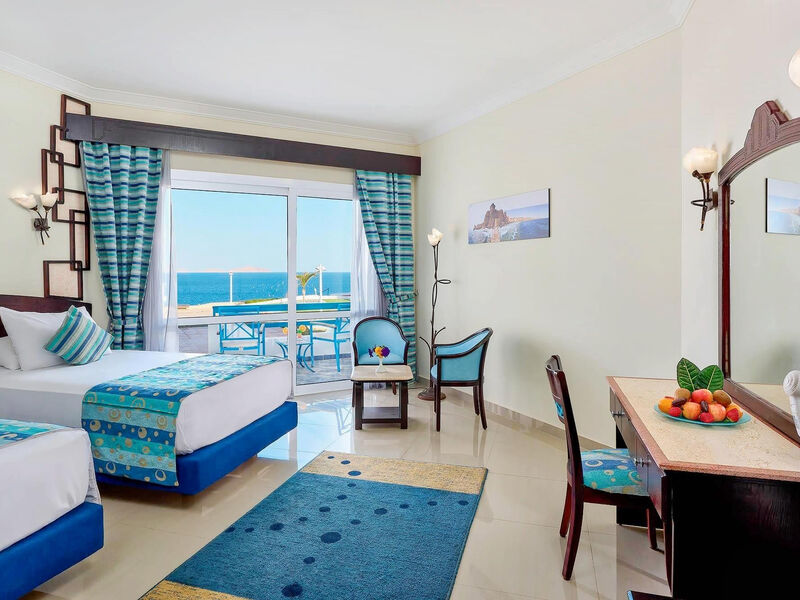 Dreams Beach Resort