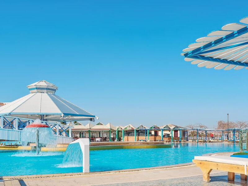 Dreams Beach Resort