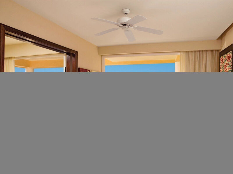 Dreams Jade Resort & Spa