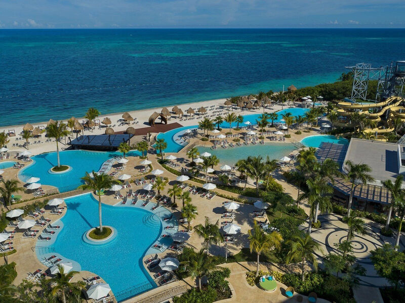 Dreams Natura Resort & Spa