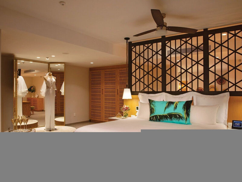 Dreams Natura Resort & Spa