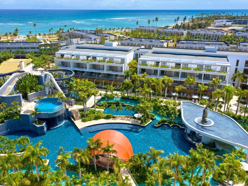 Dreams Onyx Resort