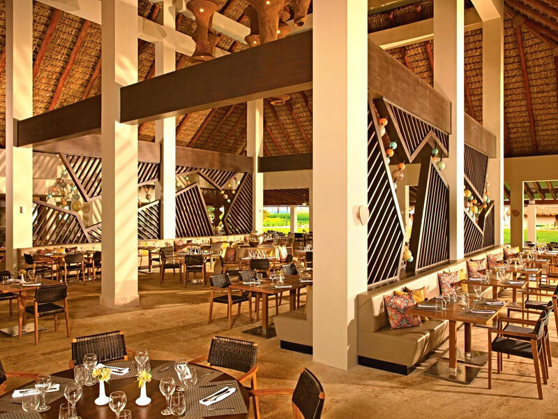 Dreams Onyx Resort