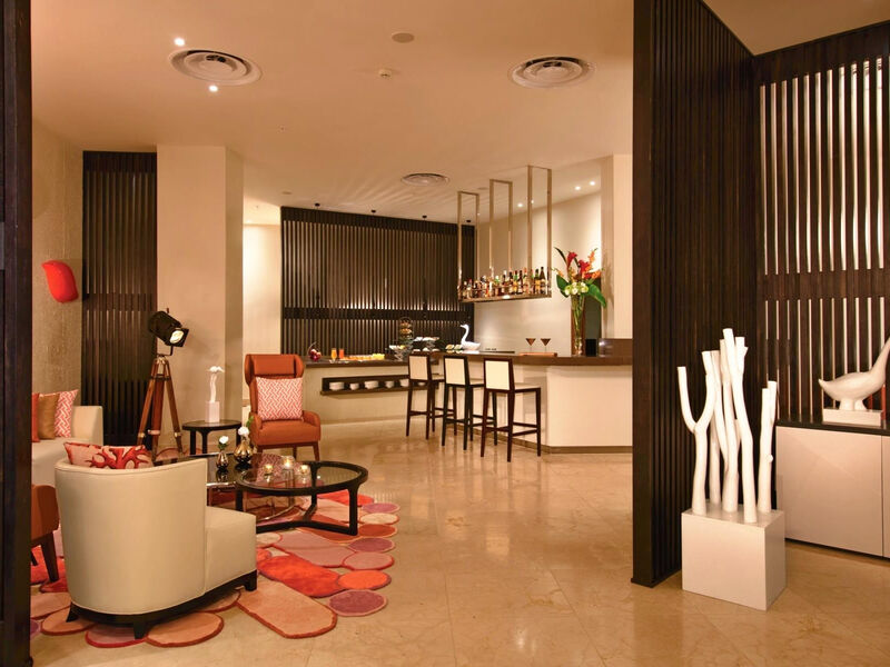 Dreams Onyx Resort