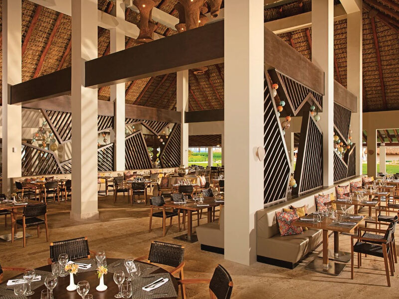 Dreams Onyx Resort