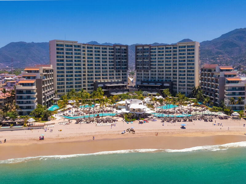 Dreams Vallarta Bay Resort & Spa