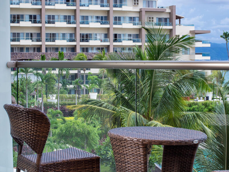 Dreams Vallarta Bay Resort & Spa