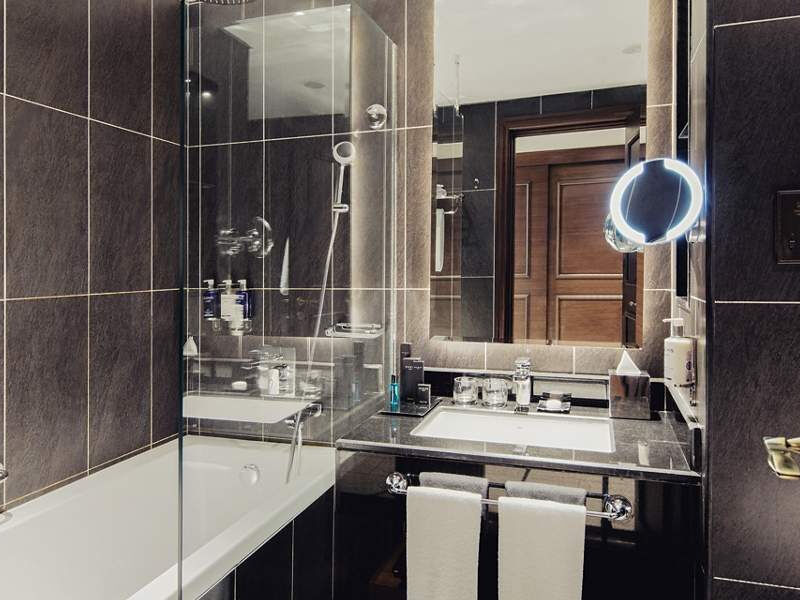 Dukes Dubai A Royal Hideaway