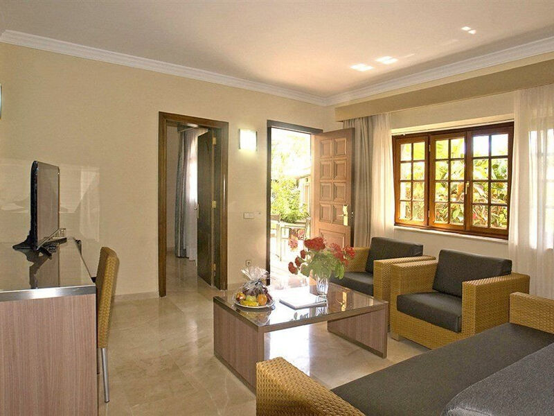 Dunas Suites & Villas Resort