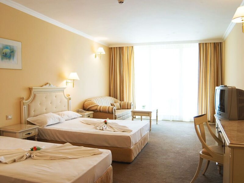 Duni Royal Marina Beach