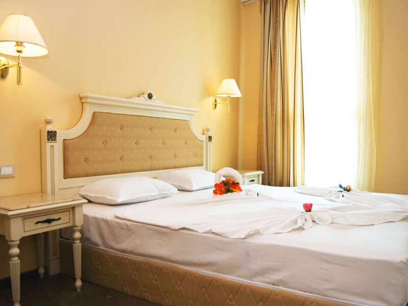 Duni Royal Marina Beach