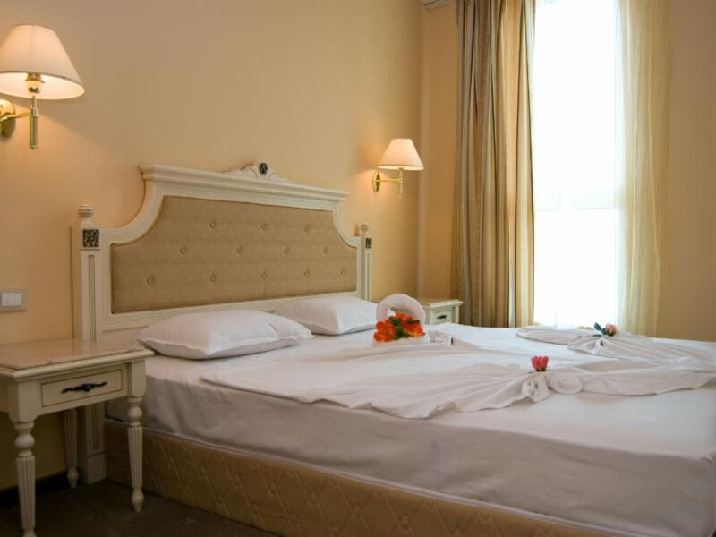 Duni Royal Marina Beach