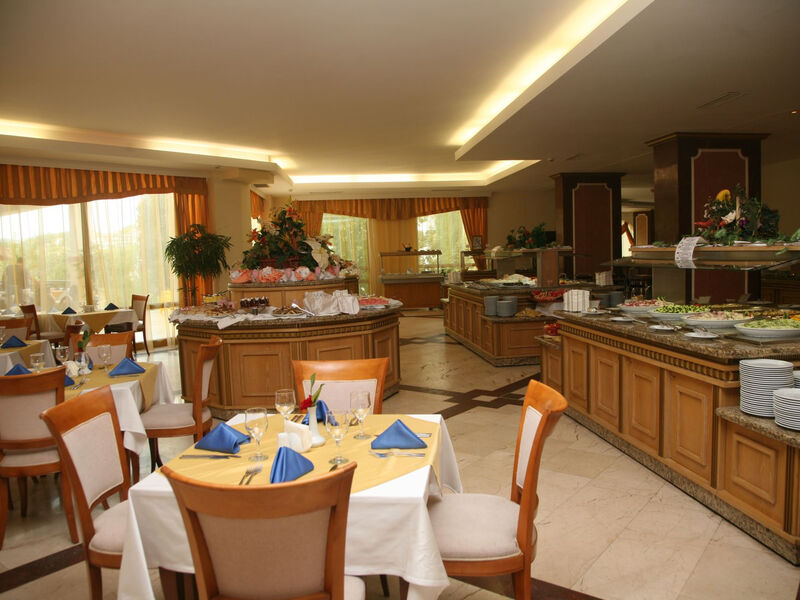 Duni Royal Marina Palace