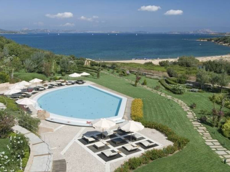 Ea Bianca Luxury Resort