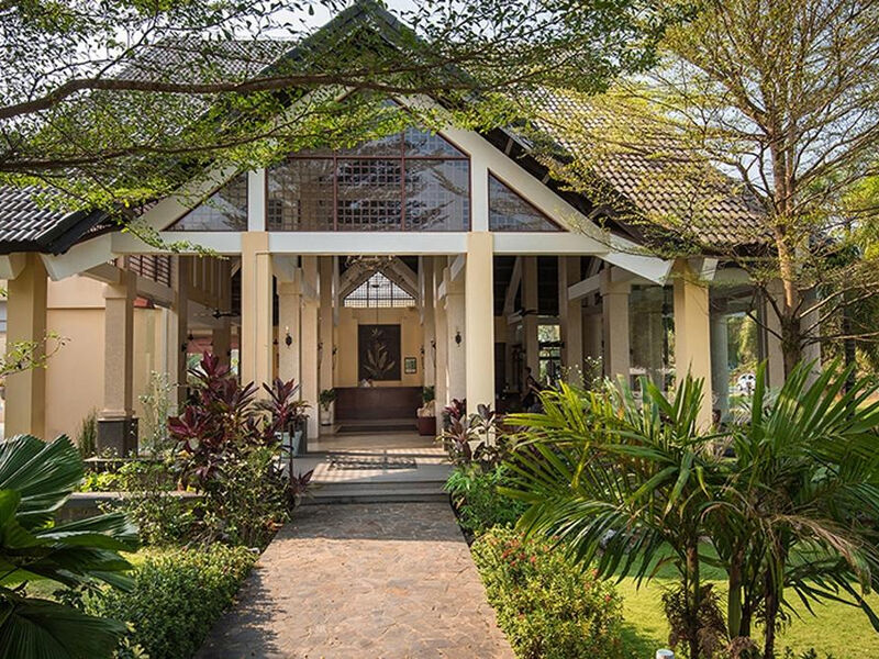 Eden Resort