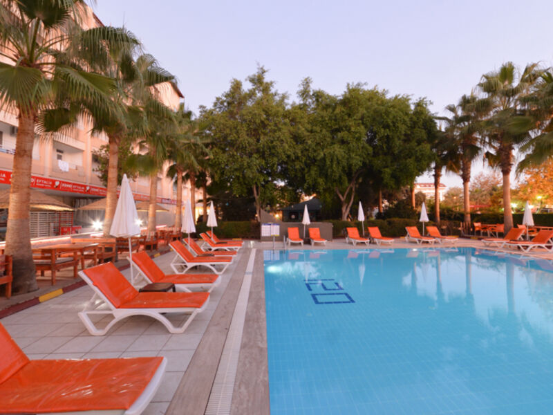 Xeno Eftalia Resort