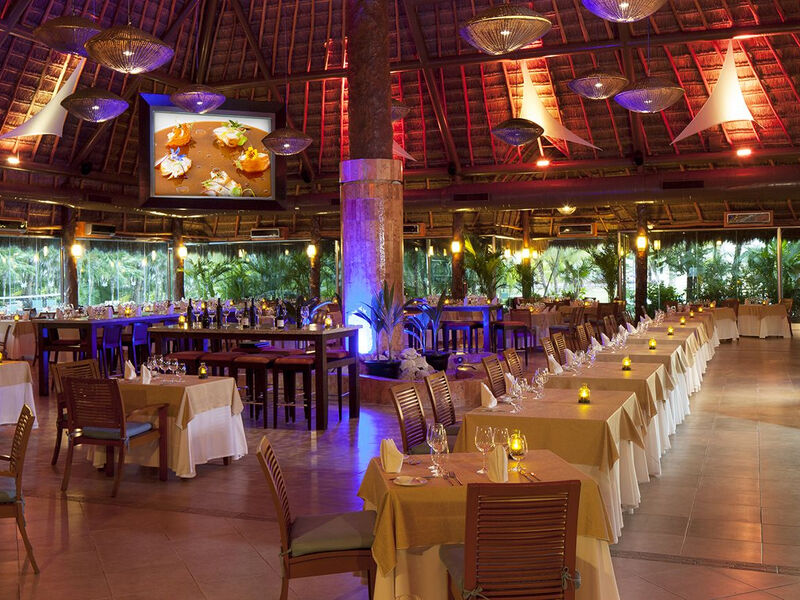 El Dorado Royale, A Spa Resort By Karisma