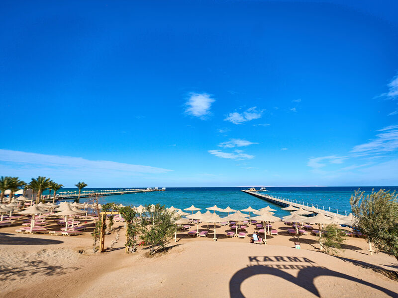 El Karma Aqua Beach Resort