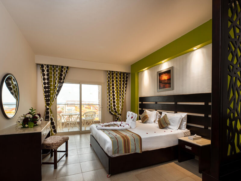 El Karma Aqua Beach Resort