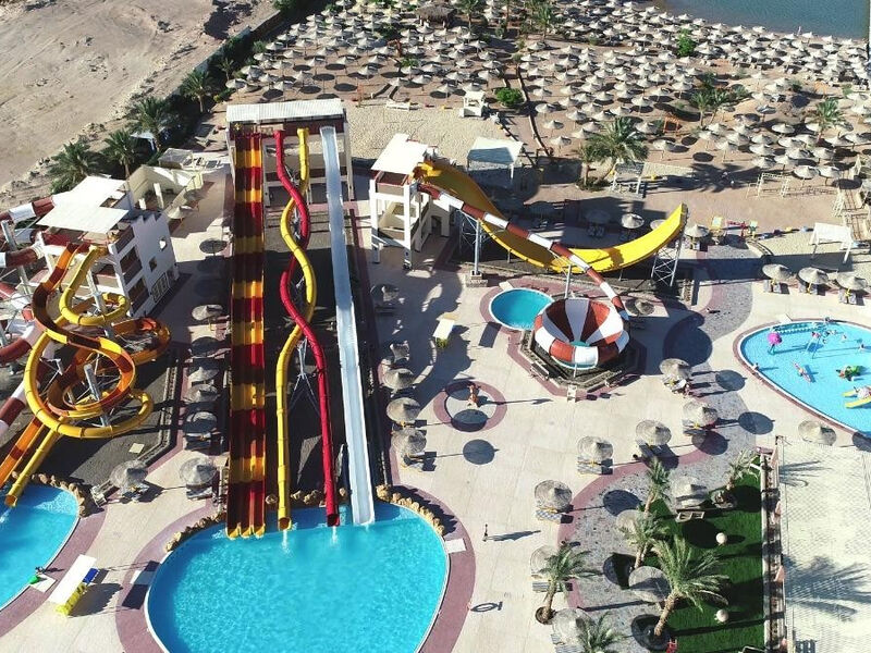 El Karma Aqua Beach Resort