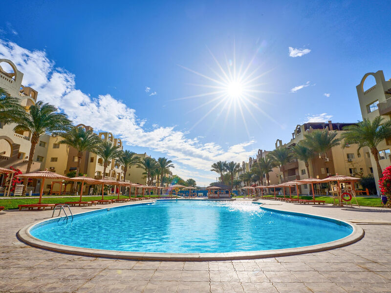 El Karma Aqua Beach Resort